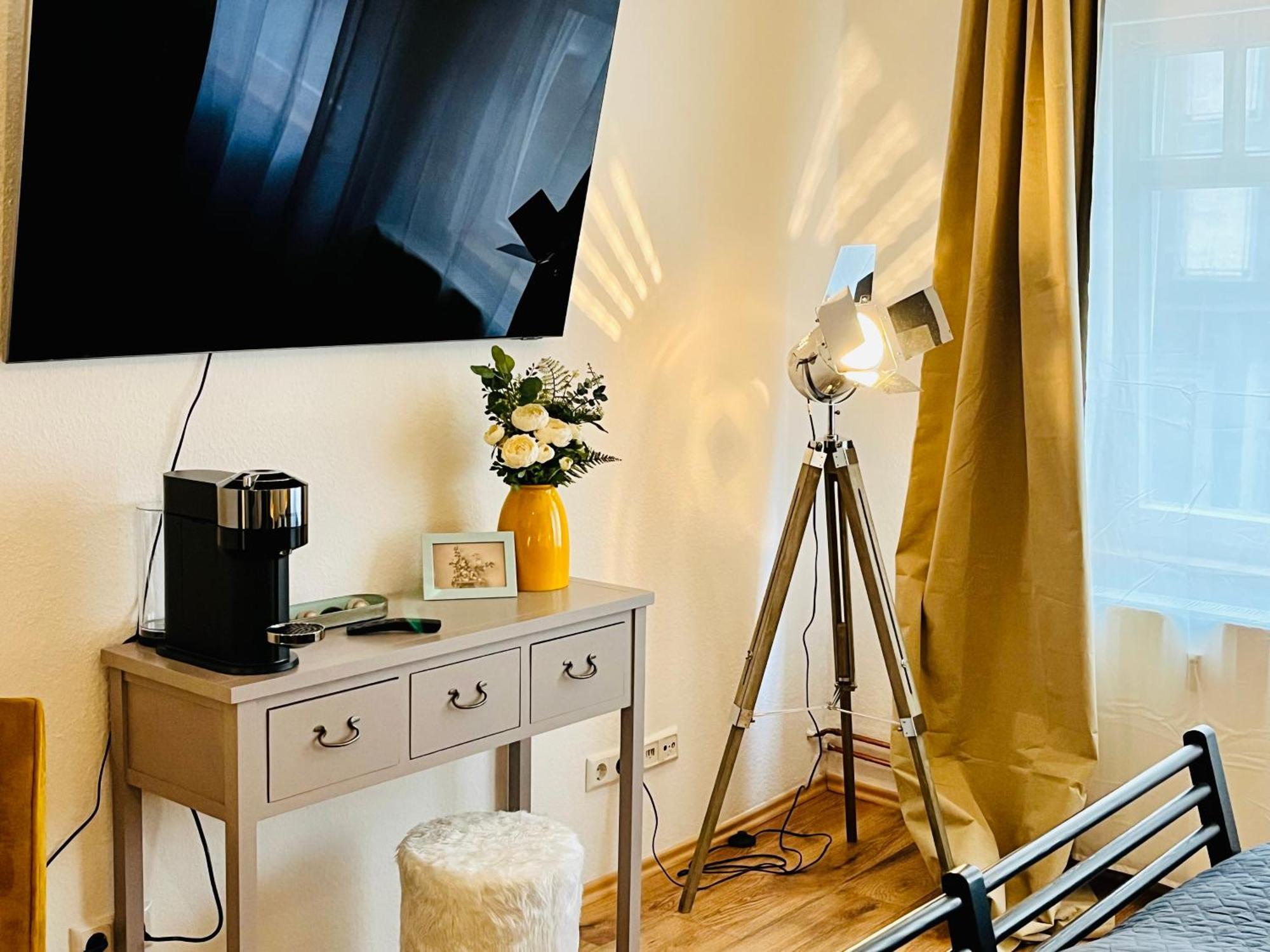 Aycatcherhomes - Top Lage I 4 Personen I Zentral I Altstadt Marburg I Naehe Fluss Lahn I Boutique Apartment Pera Bagian luar foto