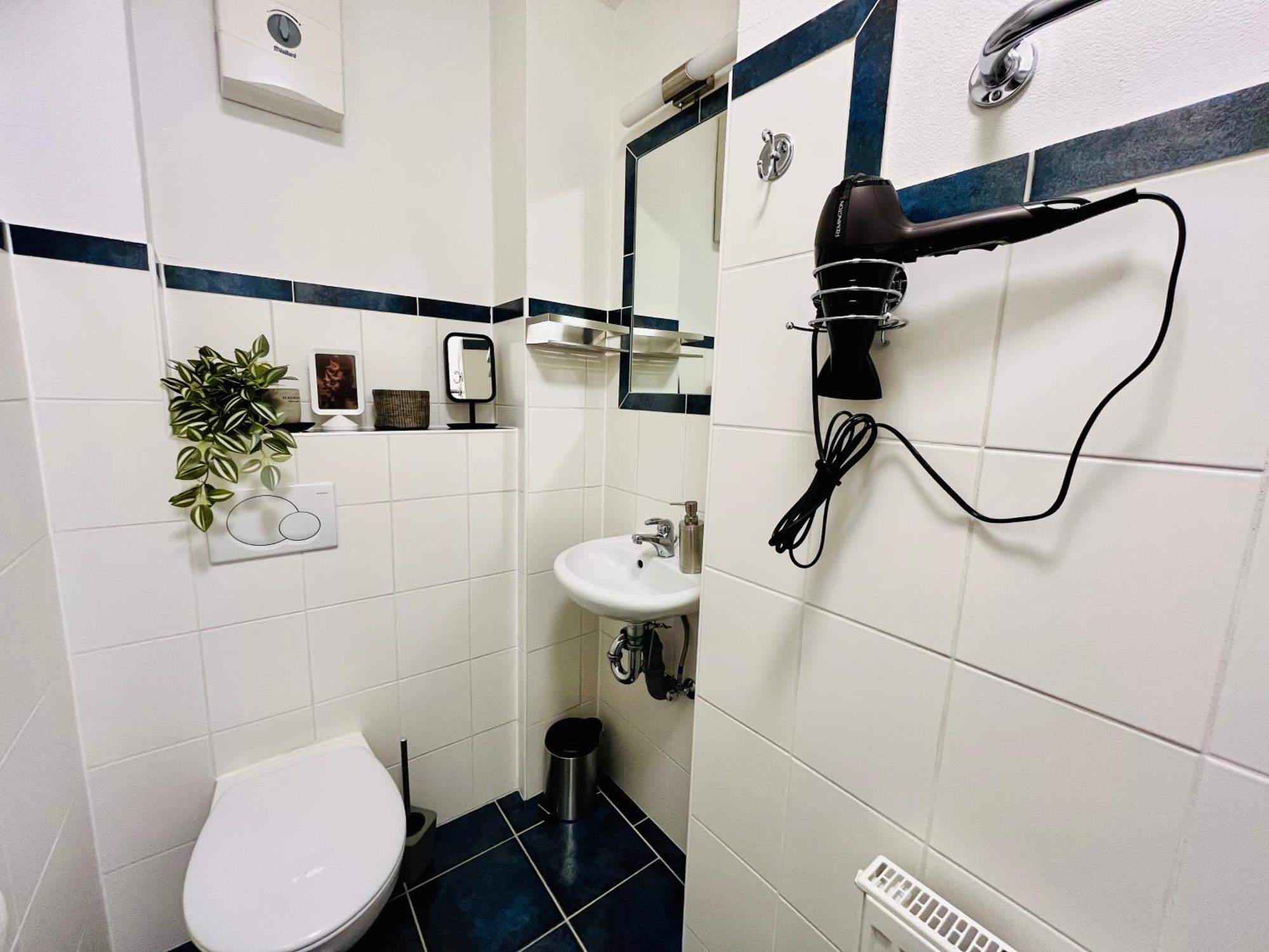 Aycatcherhomes - Top Lage I 4 Personen I Zentral I Altstadt Marburg I Naehe Fluss Lahn I Boutique Apartment Pera Bagian luar foto